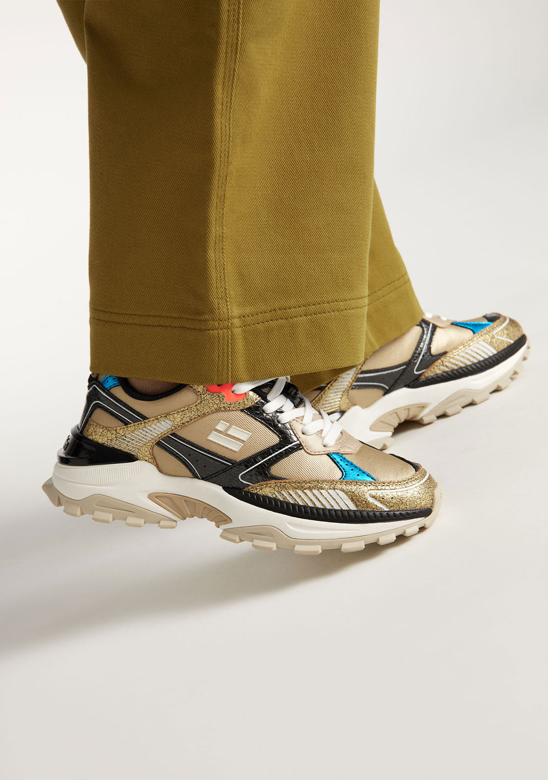 D FRANKLIN ZAPATOS / SNEAKERS / TENNIS 347 347 Track Flame Gold / Black