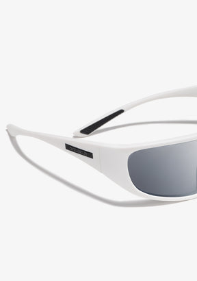 Nell Matt White / Silver Revo