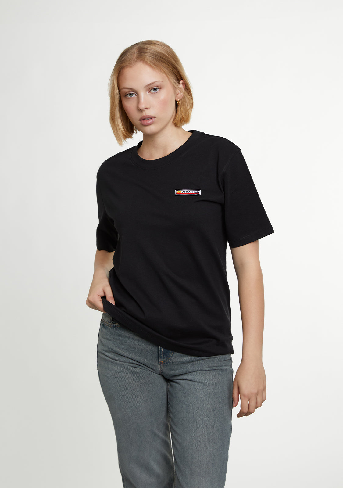 Essential Tee Black