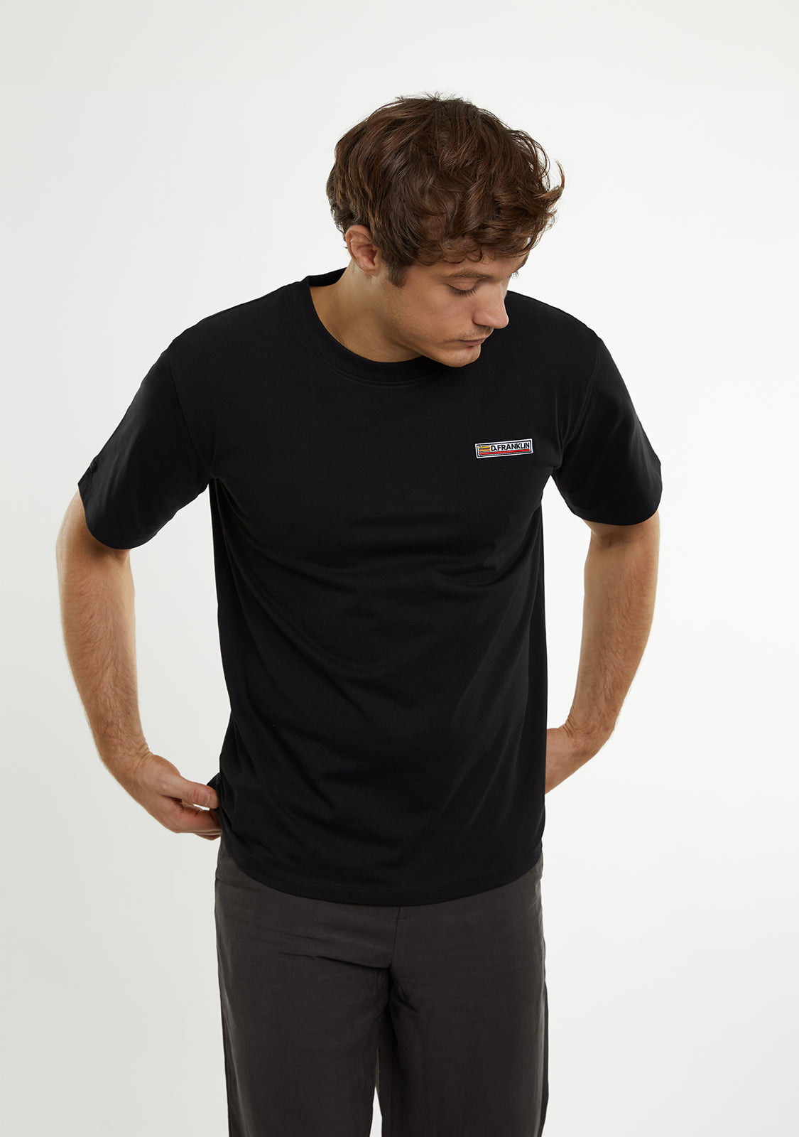 Essential Tee Black