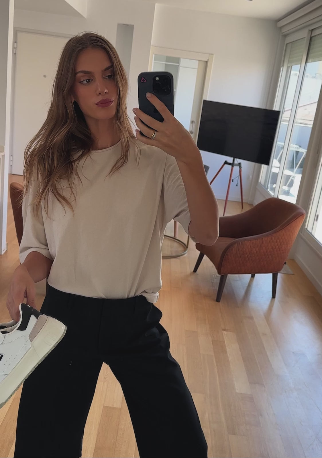 Carregar vídeo: Court Basket Basic White