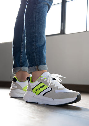 Walker White / Neon Lemon